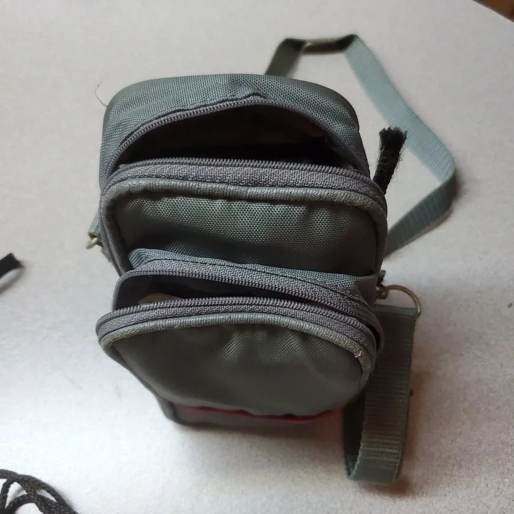 Samsung Maxima Zoom 80i Point & Shoot 35mm Film Camera (Case & Manual Included)